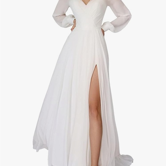 NWOT Navy chiffon gown size 12 - Picture 2 of 3